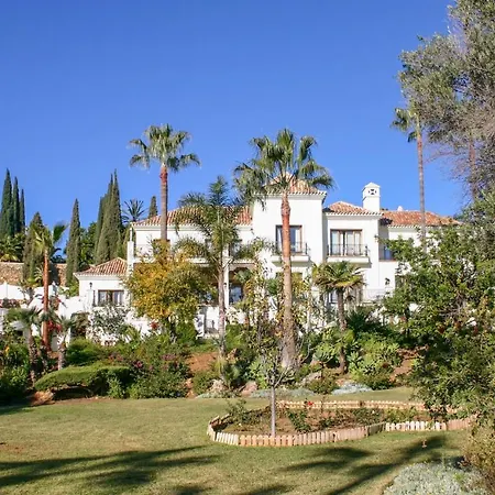 Rancho Paraiso Villa Estepona