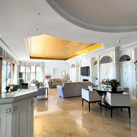 Villa Rancho Paraiso Estepona