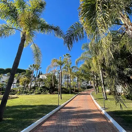 Rancho Paraiso Villa Estepona